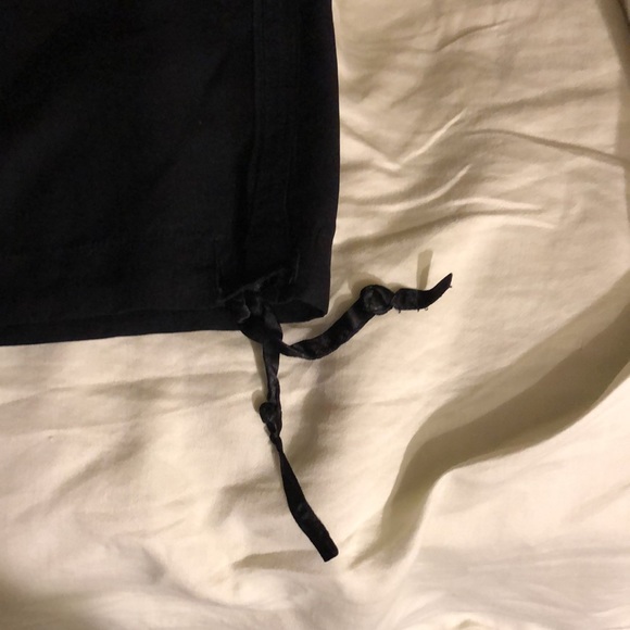 Capris - Picture 2 of 6